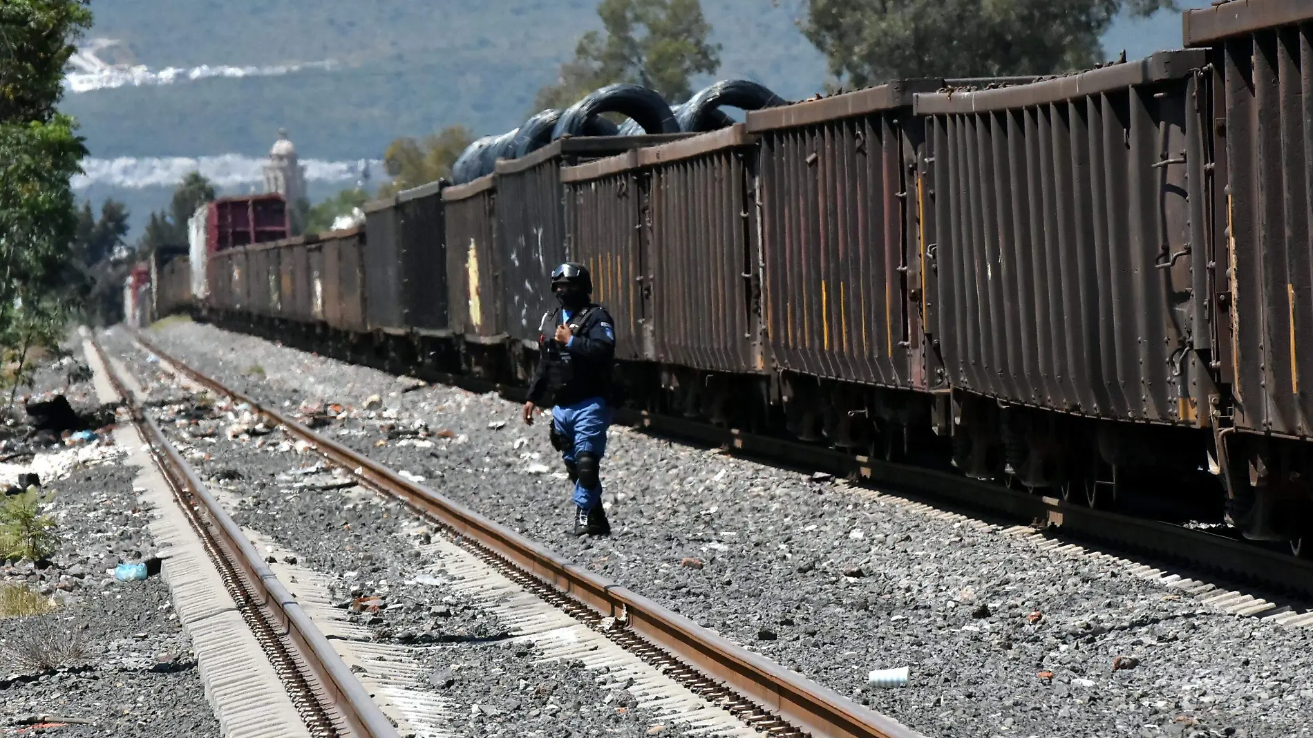 VIAS DEL TREN - JESUS GUTIERREZ - EL SOL DE IRAPUATO (5)